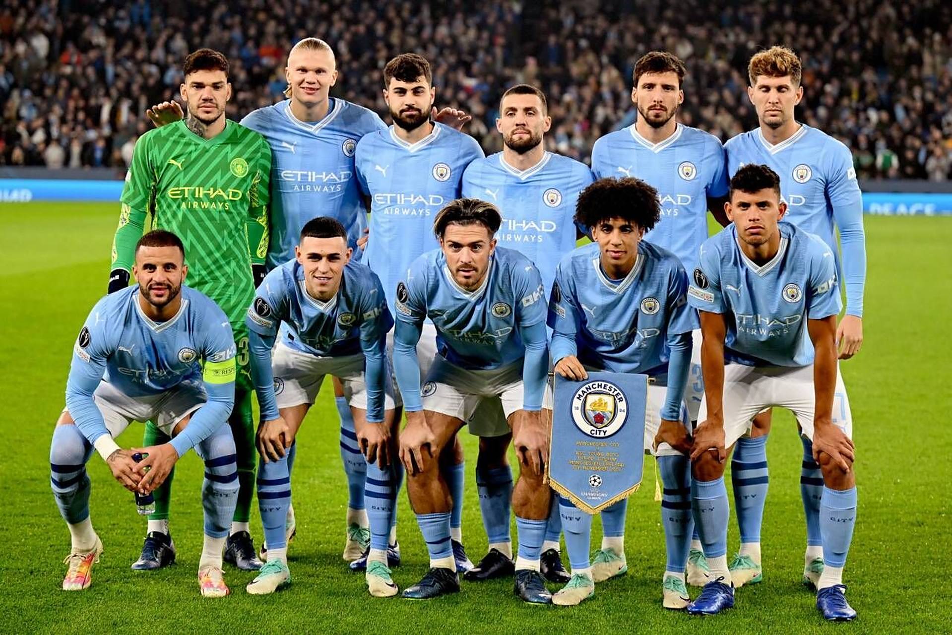 29-54到111-103！湖人逆转鹈鹕迎三连胜，詹眉东契奇合砍90分